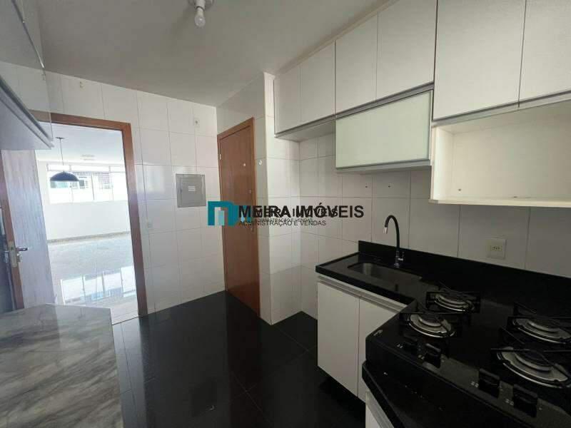 Apartamento, Sagrada Família, 3 Quartos, 2 Vagas, 1 Suíte
