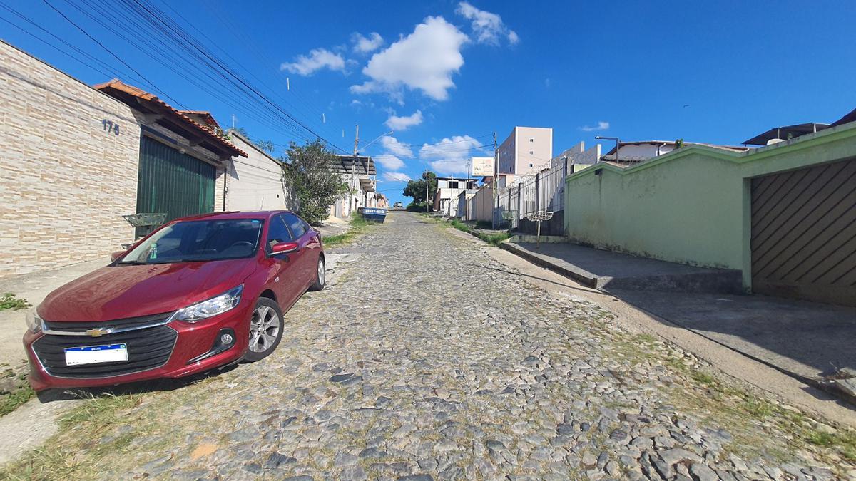 Casa, Santa Marta, 3 Quartos, 1 Vaga, 1 Suíte
