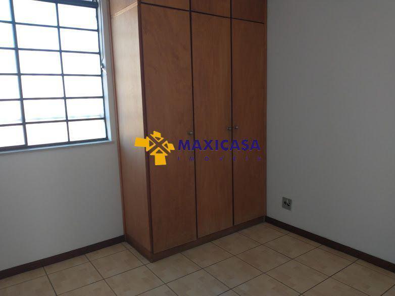 Casa, Ouro Preto, 2 Quartos, 0 Vaga