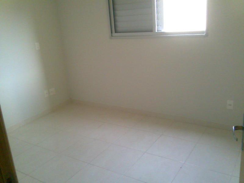 Apartamento, Santa Branca, 3 Quartos, 2 Vagas, 1 Suíte