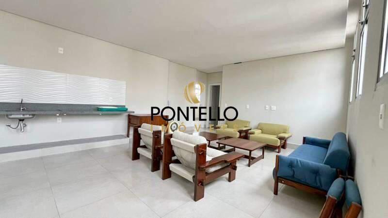 Cobertura, Centro, 2 Quartos, 0 Vaga, 4 Suítes