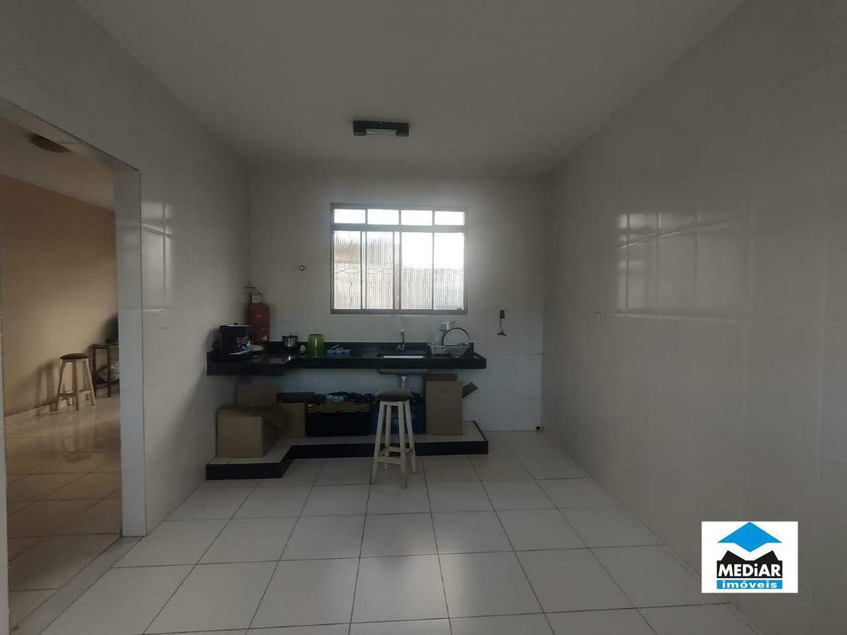 Casa, Sagrada Família, 5 Quartos, 6 Vagas, 1 Suíte