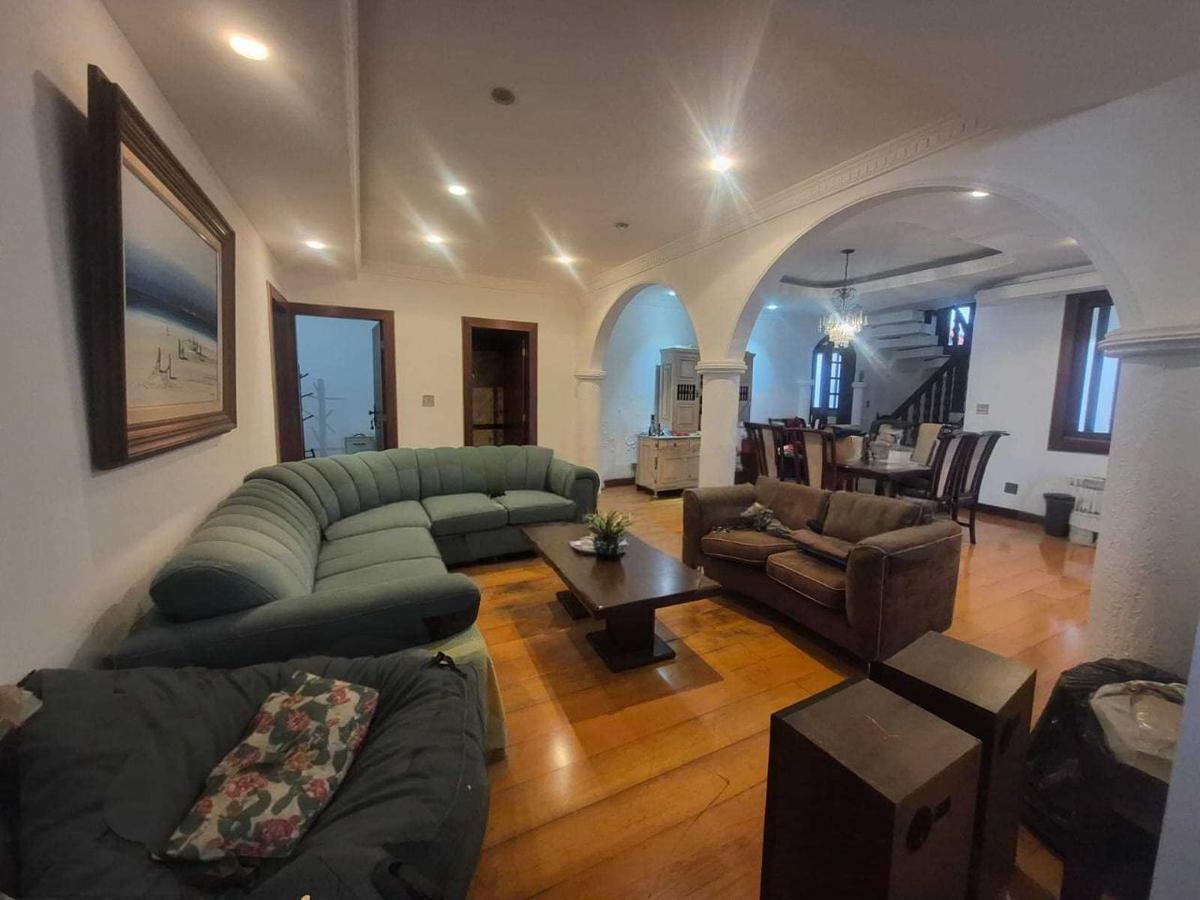 Casa, São Luiz (pampulha), 5 Quartos, 8 Vagas, 4 Suítes