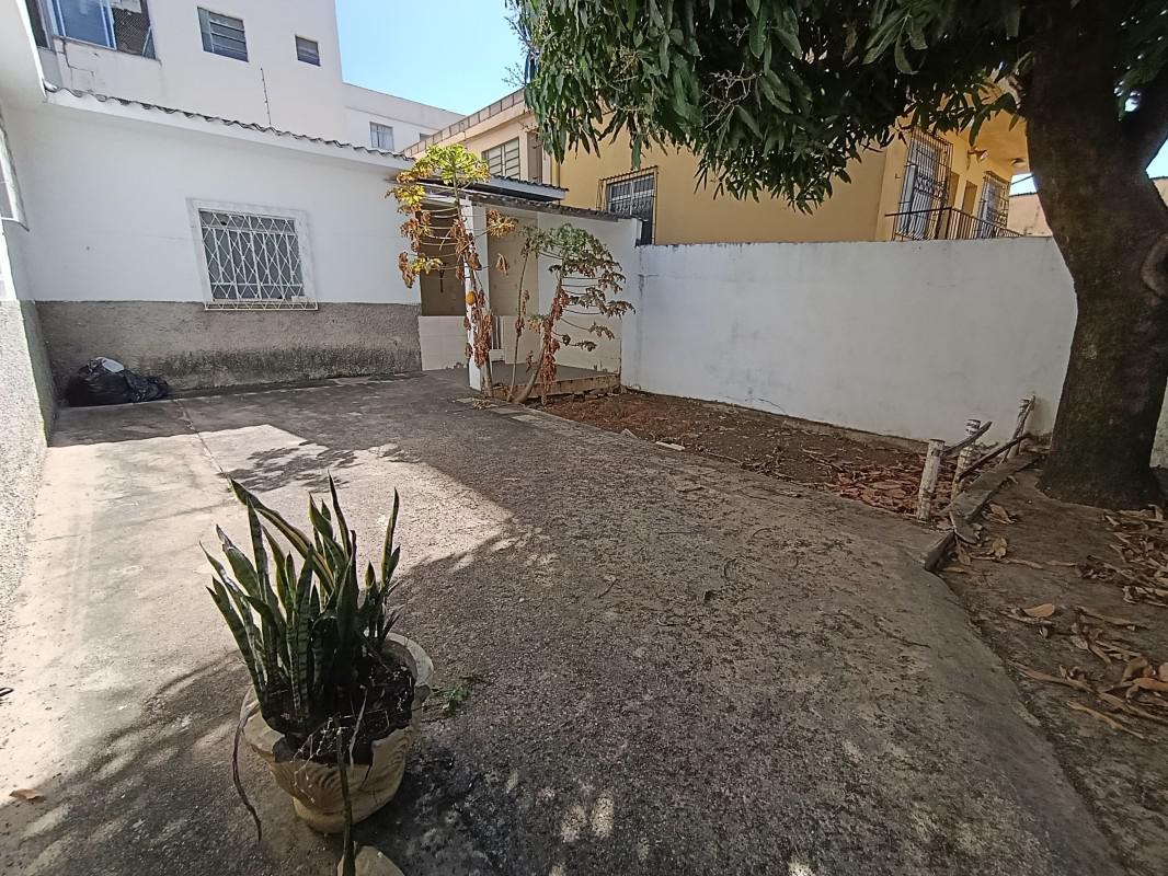 Casa, Caiçaras, 3 Quartos, 4 Vagas, 1 Suíte