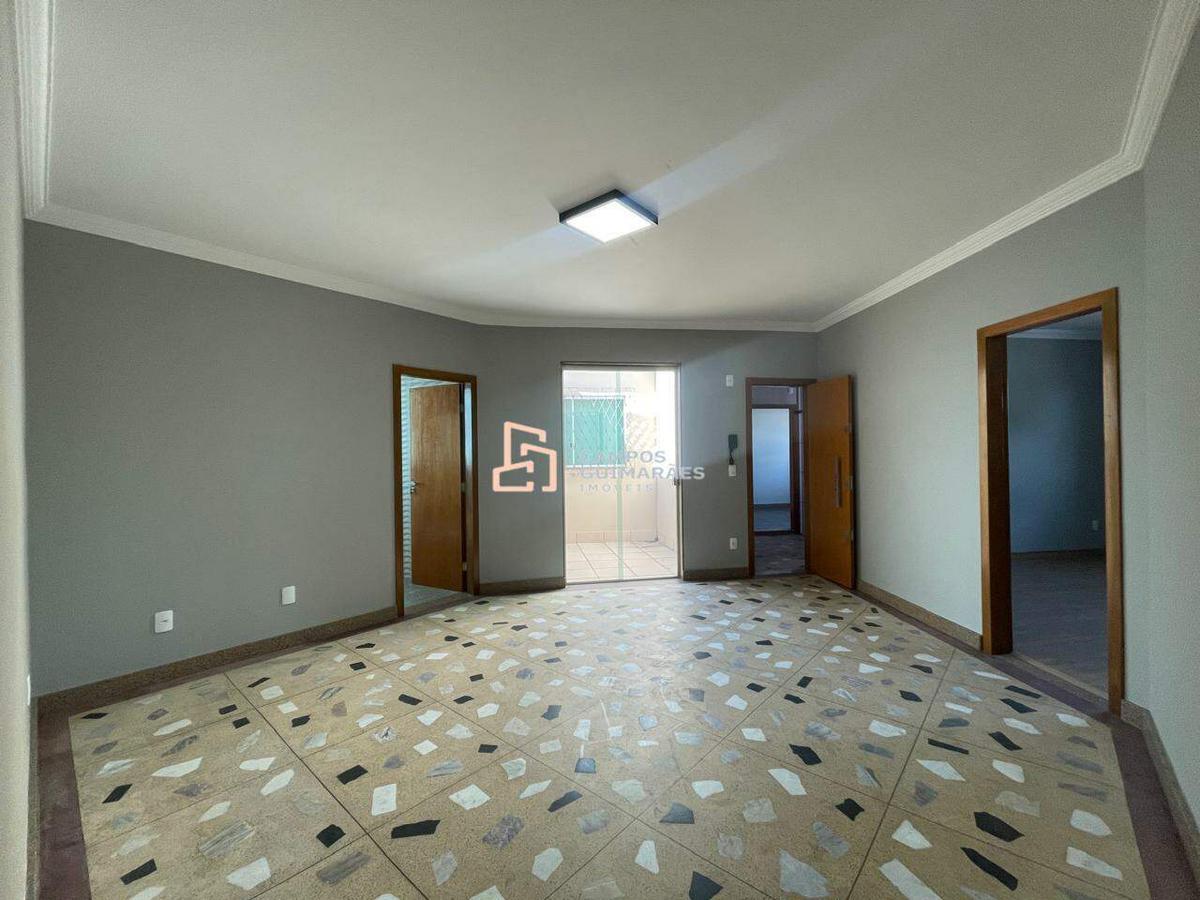 Apartamento, Alípio de Melo, 3 Quartos