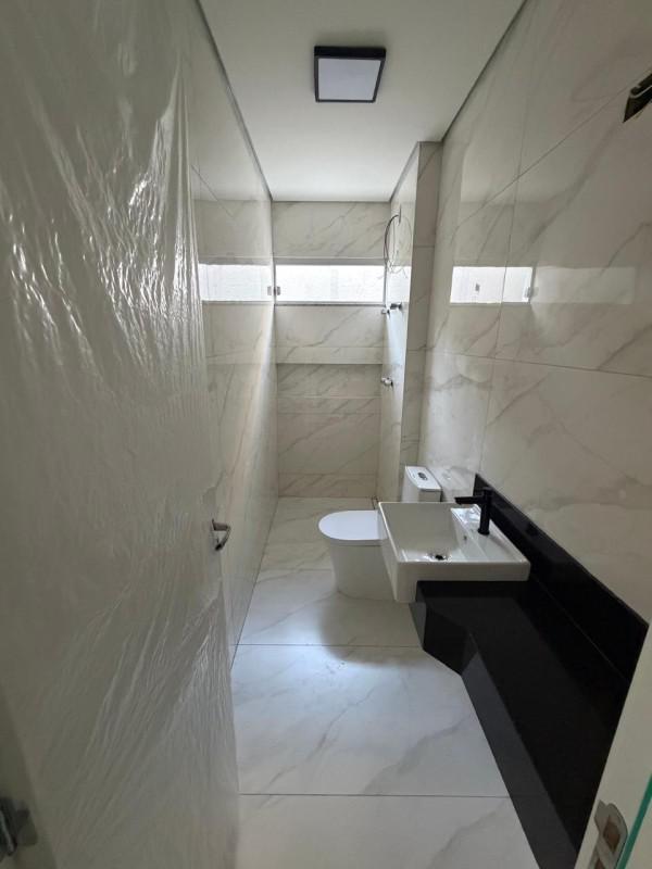 Casa, Santa Mônica, 3 Quartos, 2 Vagas, 1 Suíte