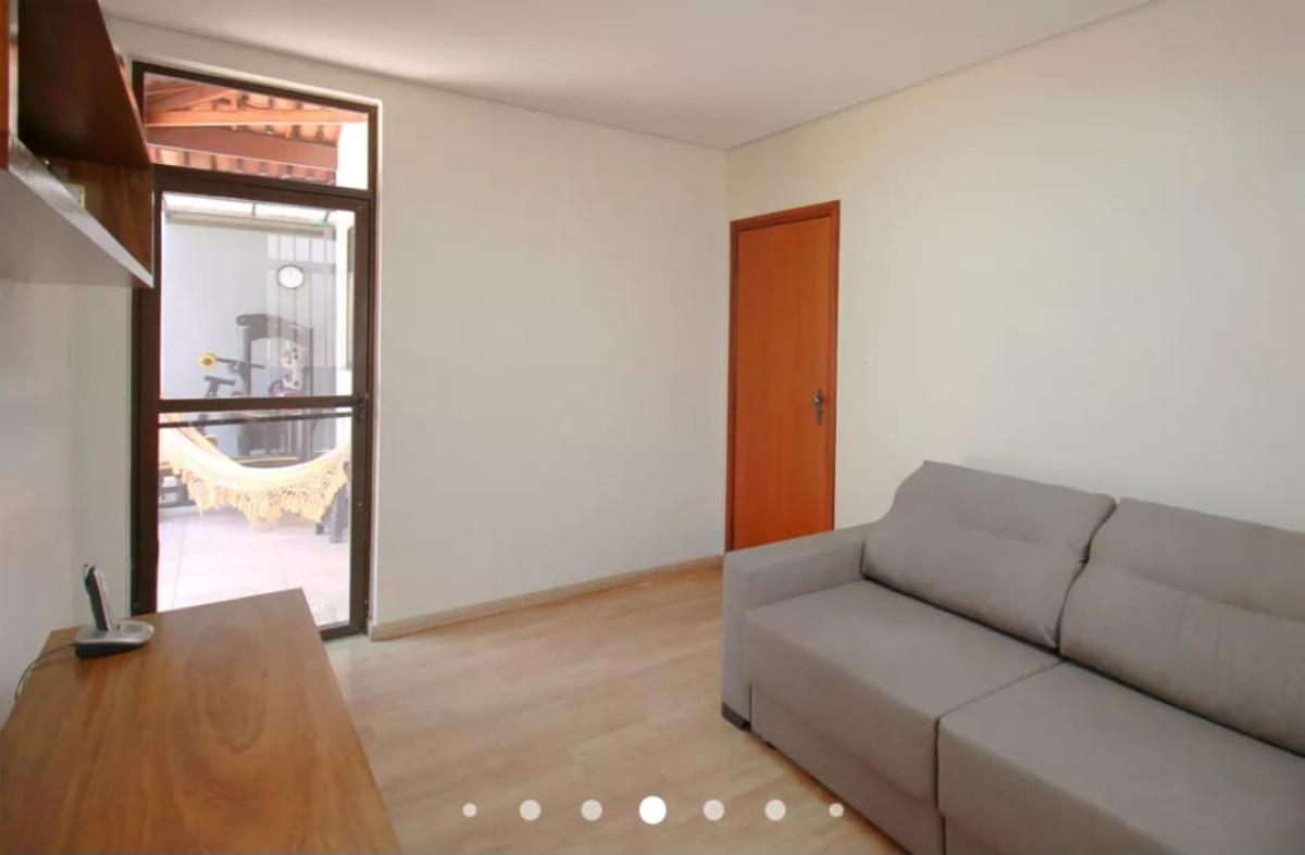 Casa, Santa Cruz, 3 Quartos, 4 Vagas, 1 Suíte
