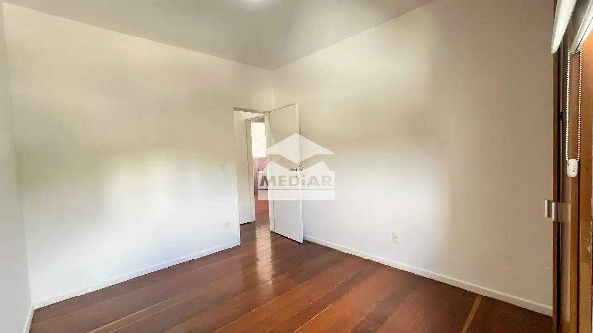 Cobertura, Serra, 4 Quartos, 2 Vagas, 1 Suíte
