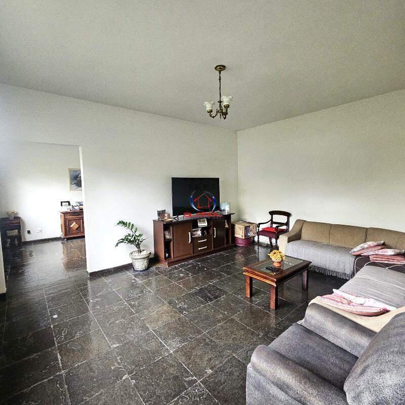 Casa, Ouro Preto, 4 Quartos, 5 Vagas, 1 Suíte