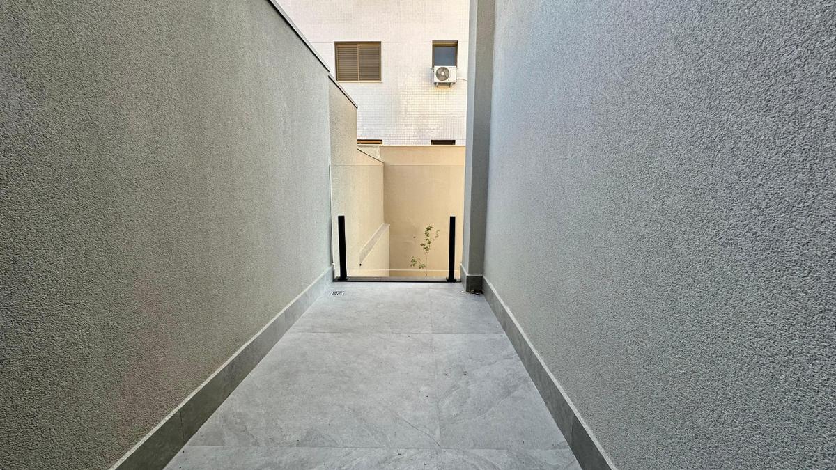 Casa, Jaraguá, 4 Quartos, 4 Vagas, 1 Suíte