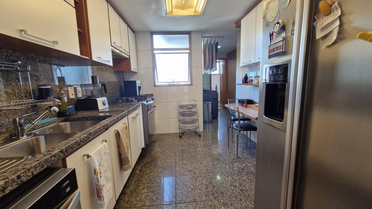 Apartamento, Anchieta, 4 Quartos, 4 Vagas, 2 Suítes