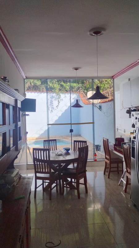 Casa, Ingá Alto, 3 Quartos, 4 Vagas, 2 Suítes