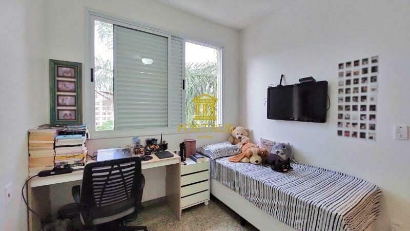 Casa, Comiteco, 5 Quartos, 3 Vagas, 4 Suítes