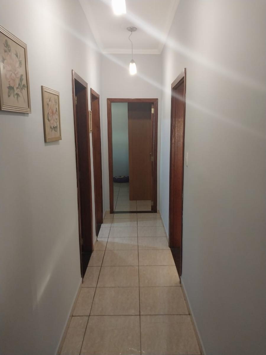 Casa, Vista Alegre, 5 Quartos, 8 Vagas, 1 Suíte