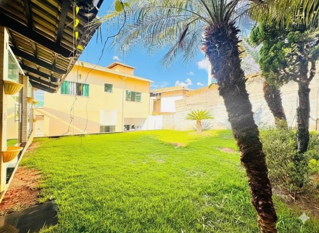 Casa, Rio Branco, 4 Quartos, 3 Vagas, 1 Suíte