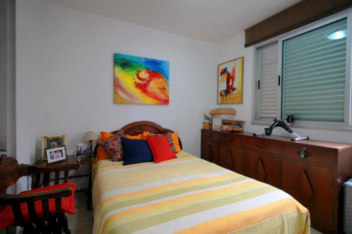 Apartamento, Funcionários, 4 Quartos, 2 Vagas, 1 Suíte