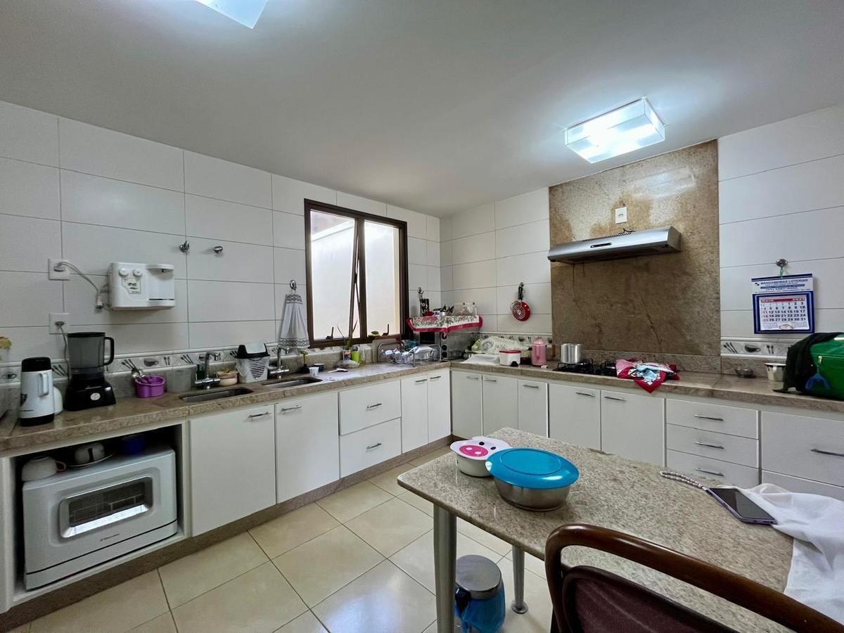 Casa, Anchieta, 4 Quartos, 6 Vagas, 4 Suítes