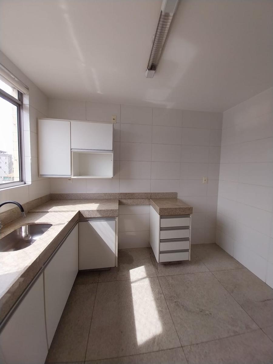 Cobertura, Castelo, 3 Quartos, 2 Vagas, 1 Suíte