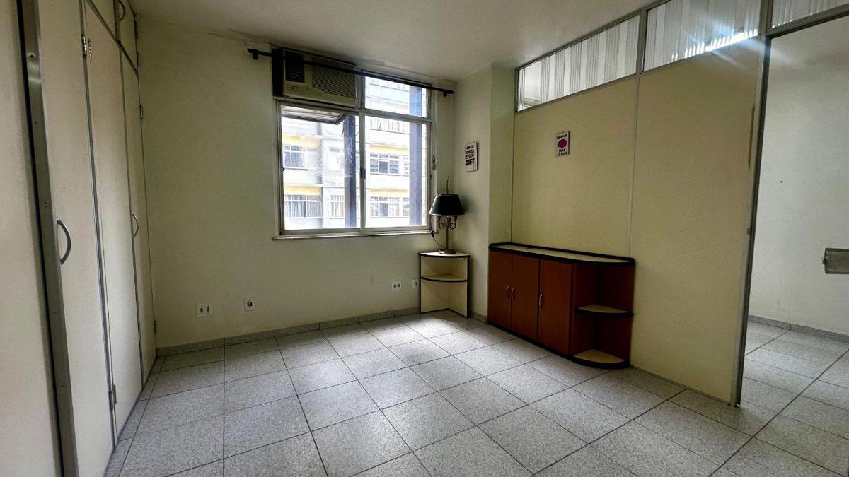 Sala, Centro, 0 Quarto, 0 Vaga