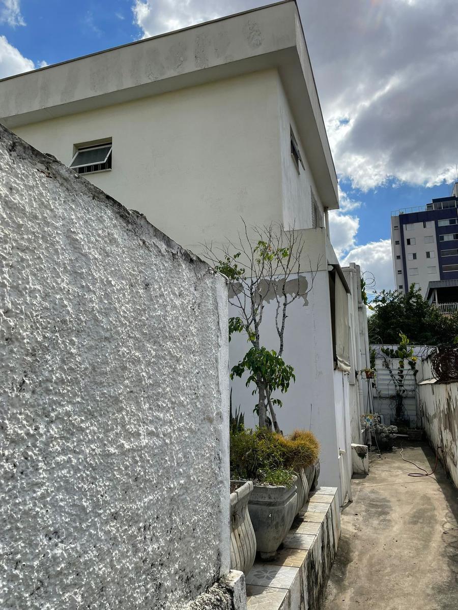 Casa, Padre Eustáquio, 4 Quartos, 0 Vaga, 2 Suítes