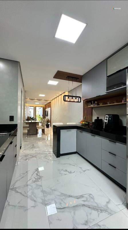Casa, Liberdade, 3 Quartos, 2 Vagas, 2 Suítes