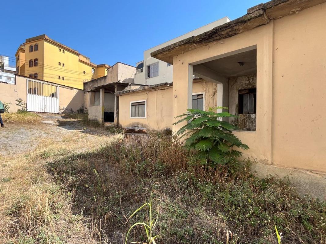 Lote, Padre Eustáquio, 0 Quarto, 0 Vaga