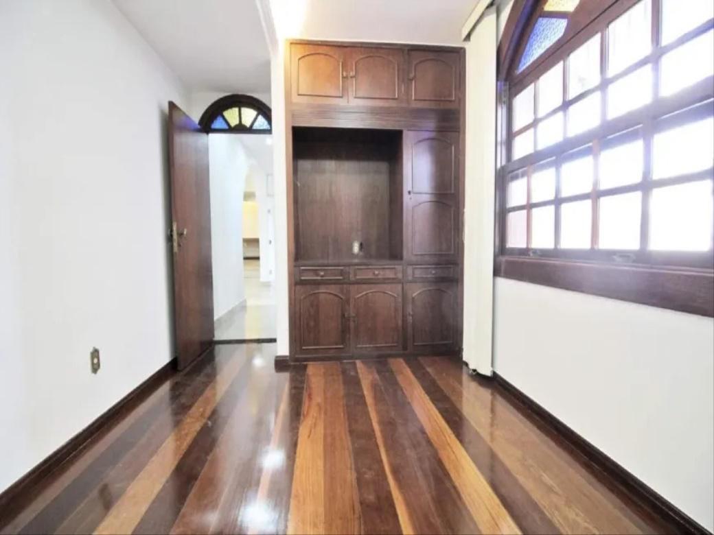Casa, Santo Antônio, 6 Quartos, 10 Vagas, 3 Suítes