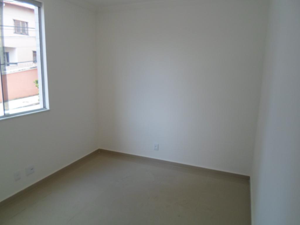 Apartamento, Castelo, 2 Quartos, 3 Vagas, 1 Suíte