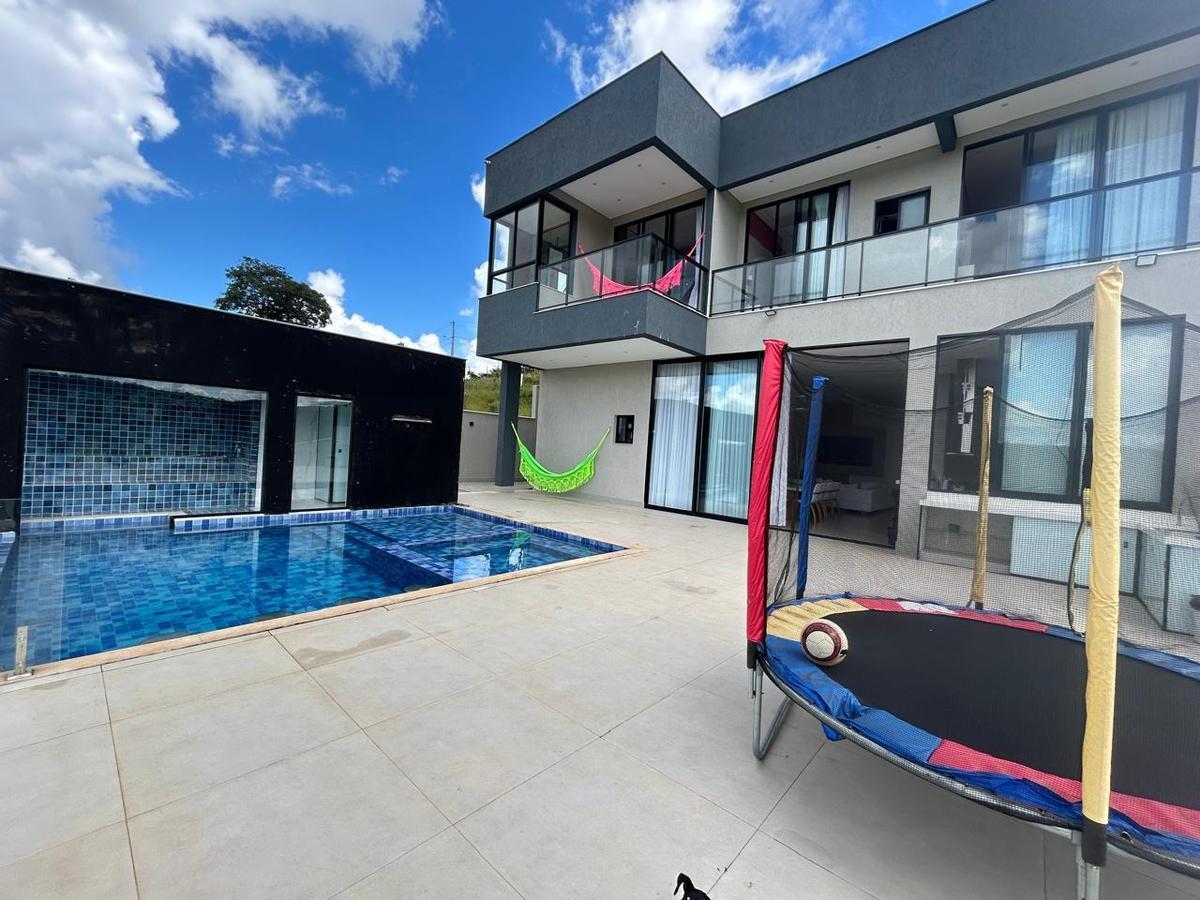 Casa, Novo Itabirito, 5 Quartos, 10 Vagas, 1 Suíte