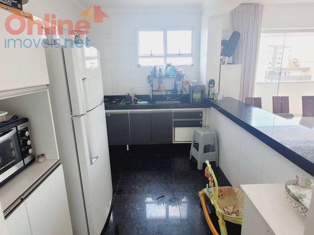 Apartamento, Fernão Dias, 3 Quartos, 0 Vaga, 1 Suíte