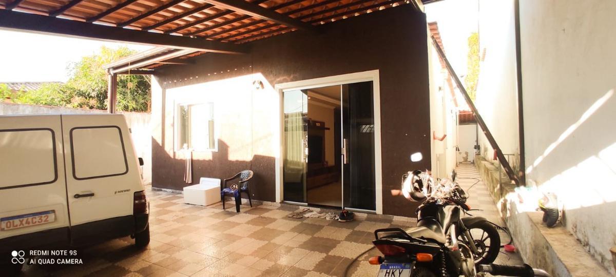 Casa, Jardim Vitória, 3 Quartos, 3 Vagas, 1 Suíte