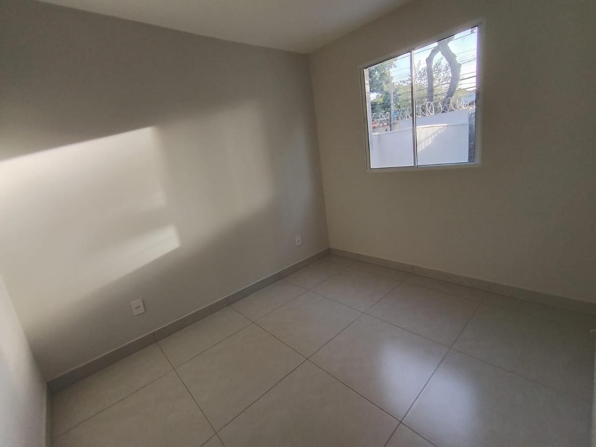 Apartamento, Santa Mônica, 2 Quartos, 1 Vaga