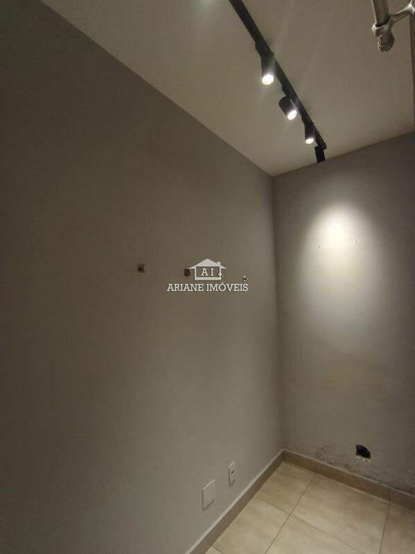 Sala, Alípio de Melo, 0 Quarto, 0 Vaga