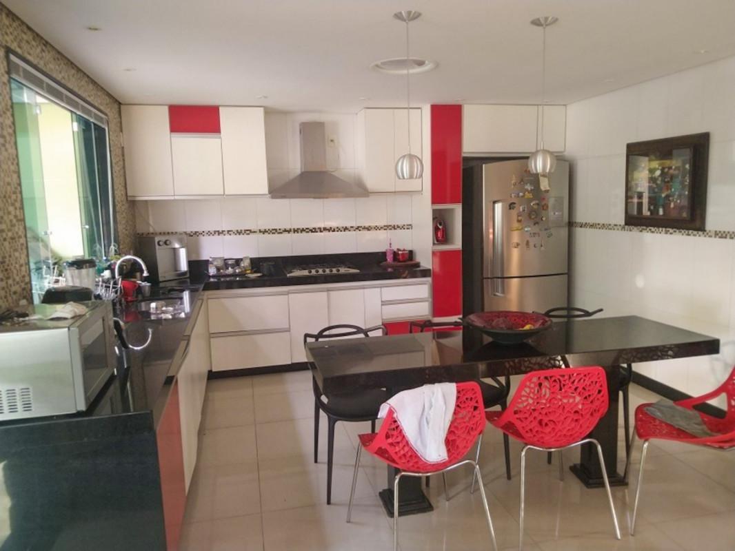 Casa, Santa Mônica, 4 Quartos, 4 Vagas, 1 Suíte