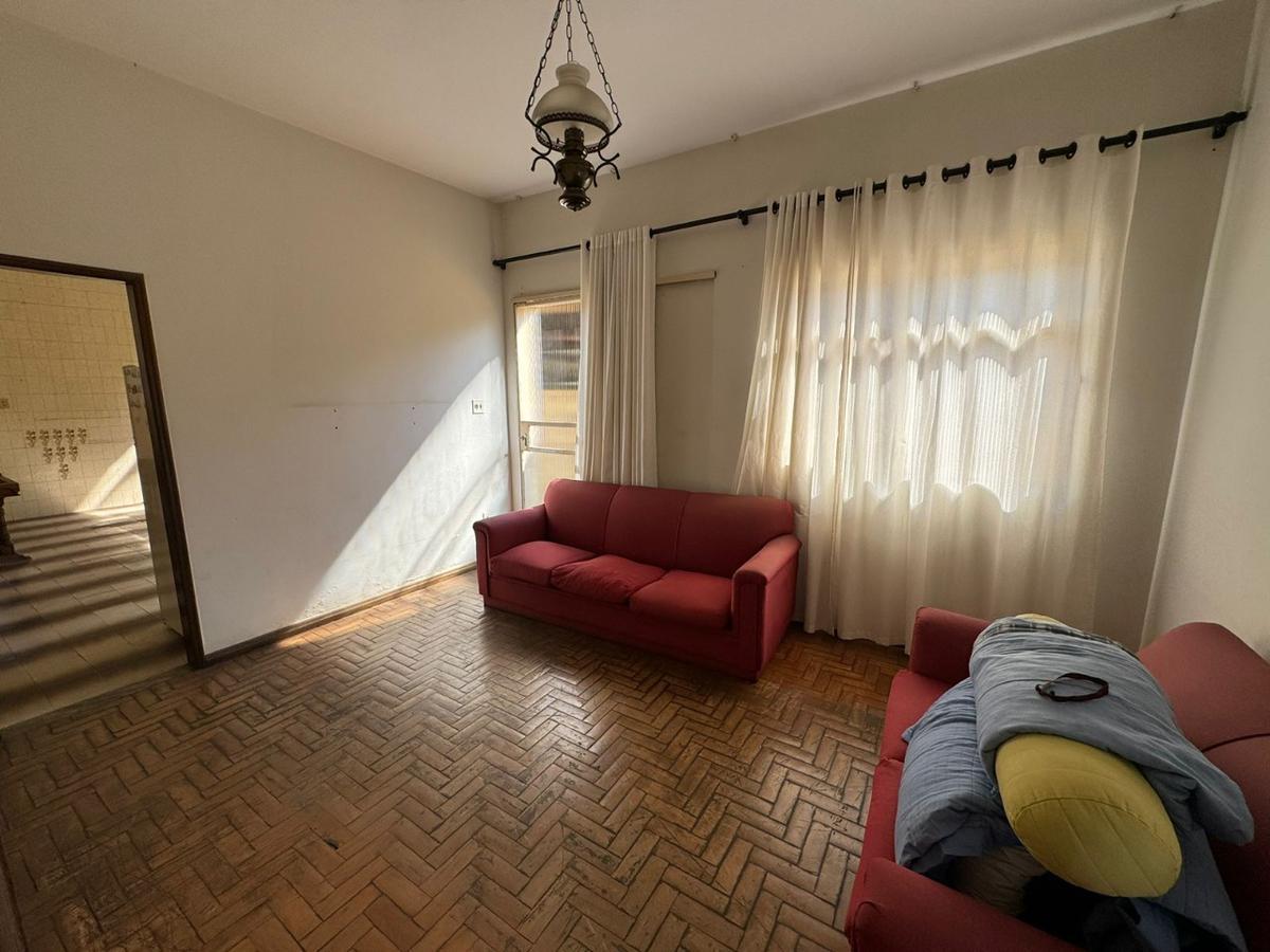 Casa, Renascença, 8 Quartos, 0 Vaga