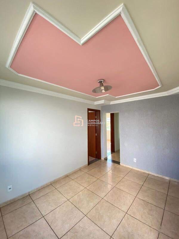 Casa, Milionários, 3 Quartos, 2 Vagas
