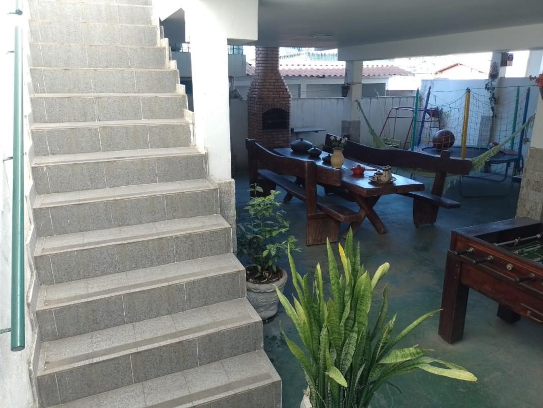 Casa, Coqueiros, 3 Quartos, 2 Vagas, 1 Suíte