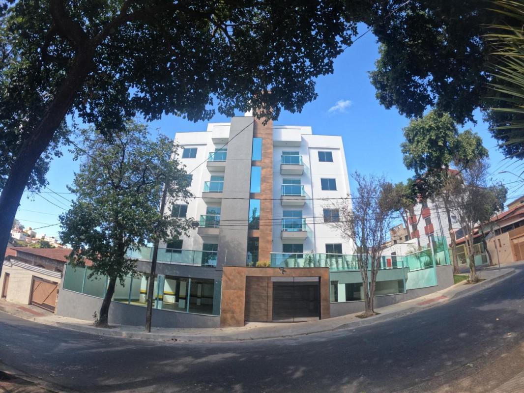 Cobertura, Planalto, 2 Quartos, 2 Vagas, 1 Suíte