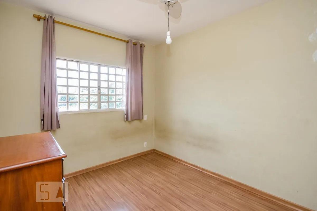 Casa, Havaí, 3 Quartos, 3 Vagas, 1 Suíte