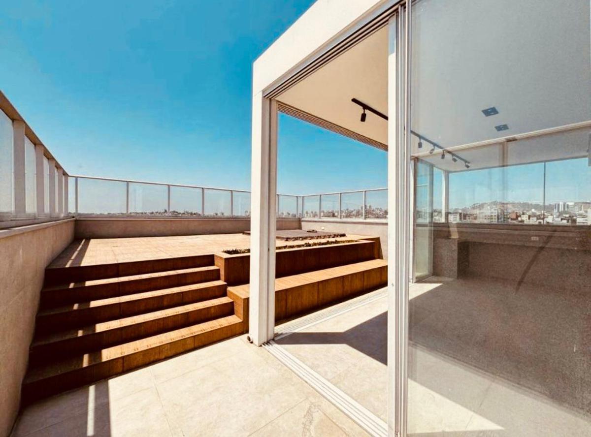 Cobertura, Castelo, 3 Quartos, 4 Vagas, 1 Suíte