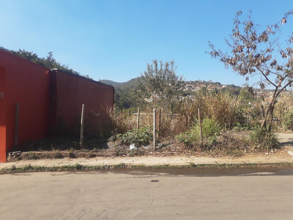 Lote, Vila Santa Cruz, 0 Quarto, 0 Vaga