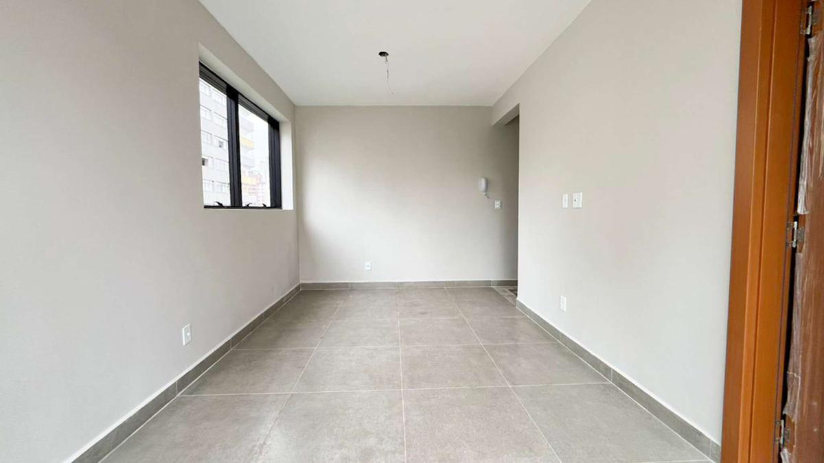 Cobertura, Funcionários, 1 Quarto, 2 Vagas, 1 Suíte