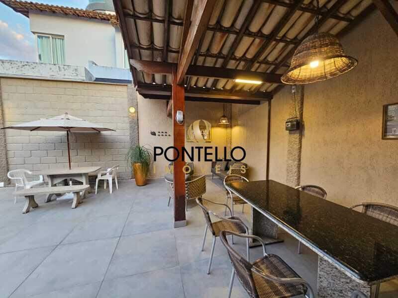 Casa, Castelo, 5 Quartos, 4 Vagas, 1 Suíte