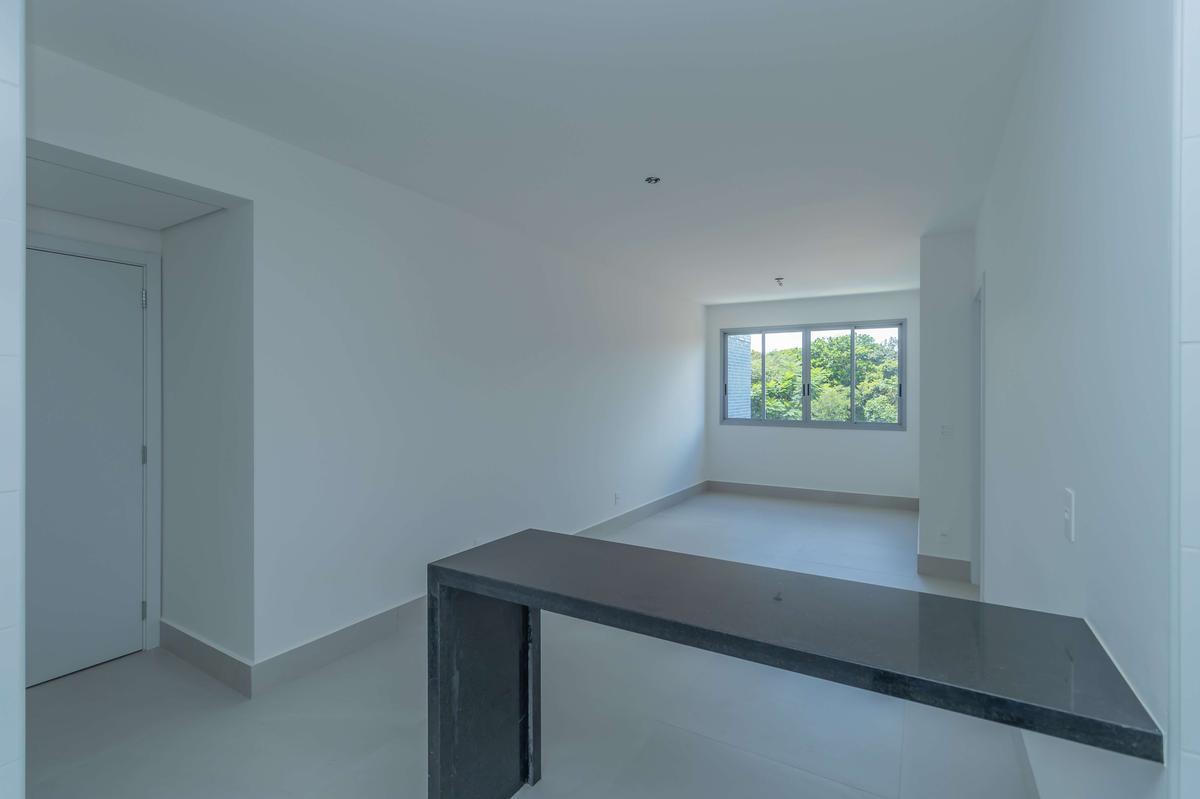 Apartamento, Sagrada Família, 3 Quartos, 2 Vagas, 1 Suíte