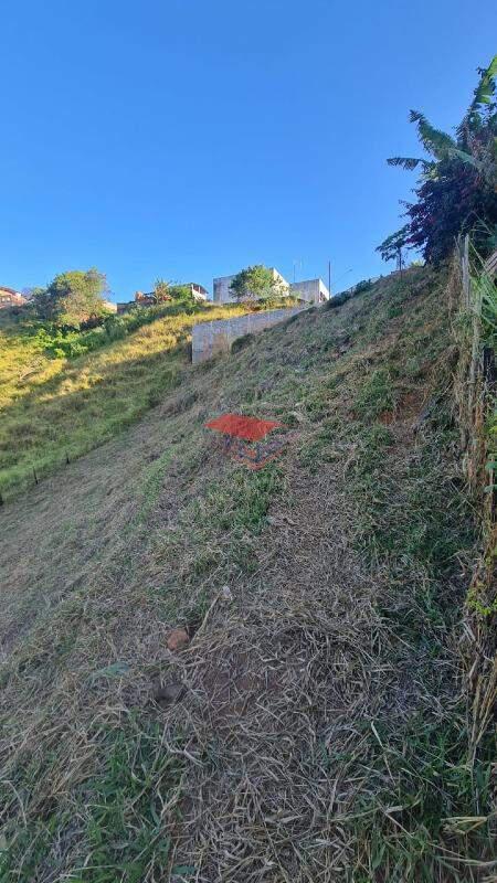 Lote, Ana Malaquias, 0 Quarto, 0 Vaga
