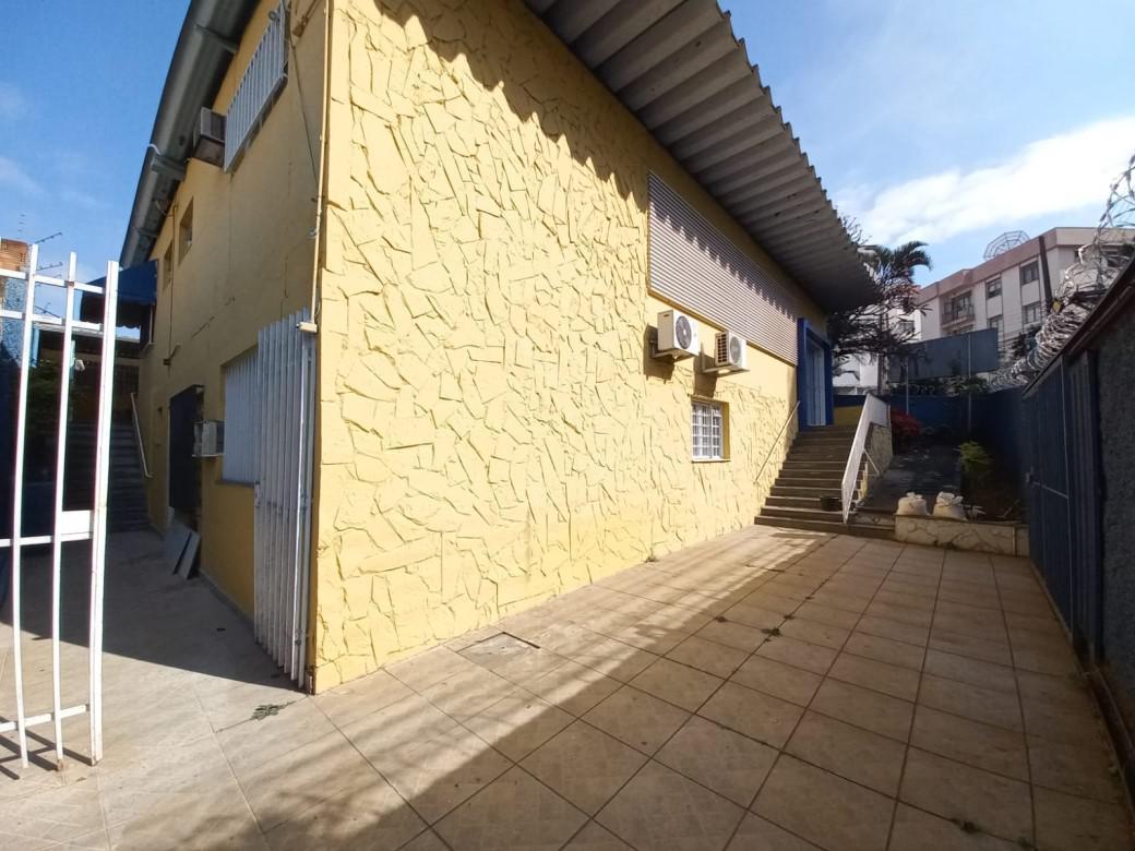 Casa, Nova Suíssa, 3 Quartos, 7 Vagas