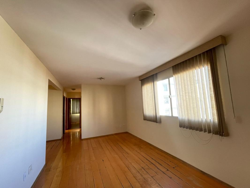 Apartamento, Sagrada Família, 3 Quartos, 2 Vagas, 1 Suíte