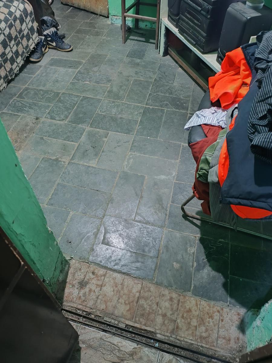 Casa, Industrial, 2 Quartos, 0 Vaga