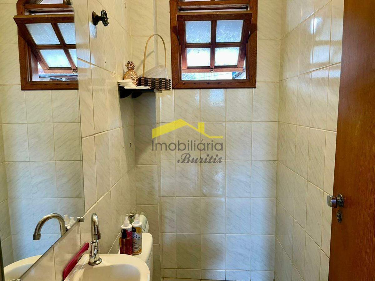 Casa, Nova Suíssa, 4 Quartos, 5 Vagas, 1 Suíte