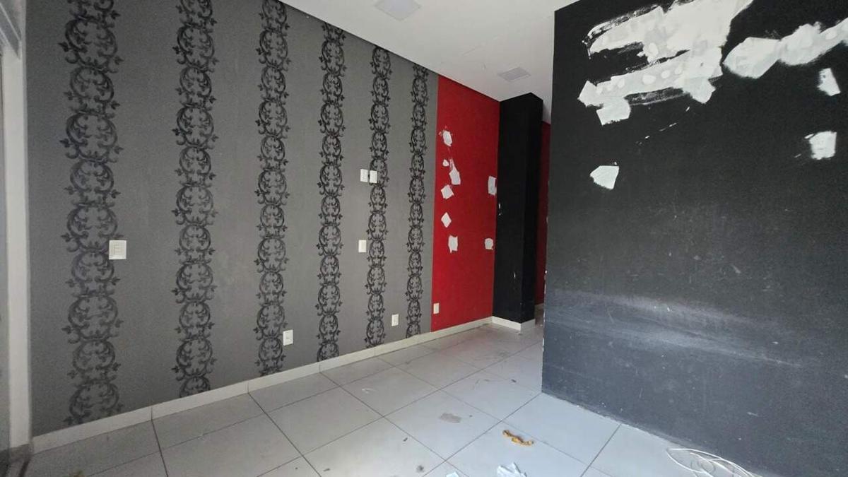 Loja, Buritis, 1 Vaga